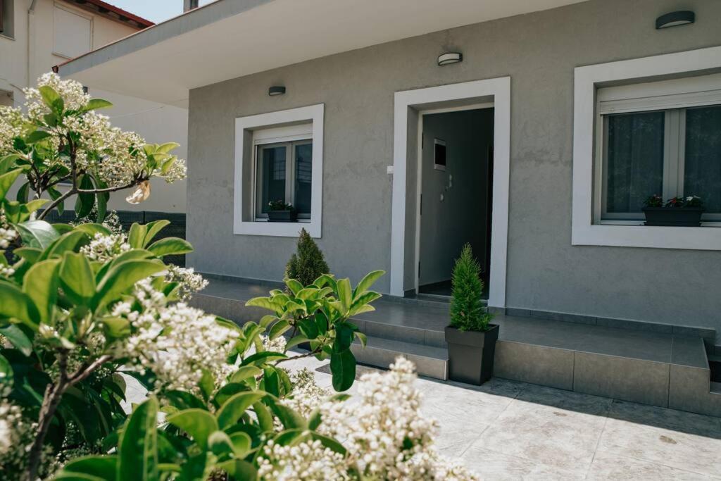 Sophia'S Coastal Retreat Vila Korinós Exterior foto