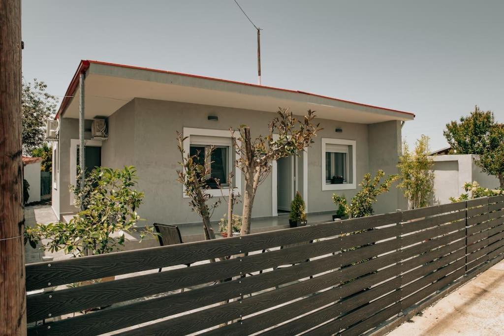 Sophia'S Coastal Retreat Vila Korinós Exterior foto